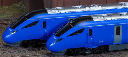 R30516 RailRoad Class 803 EMU Lumo 2 Car Train Pack 803001