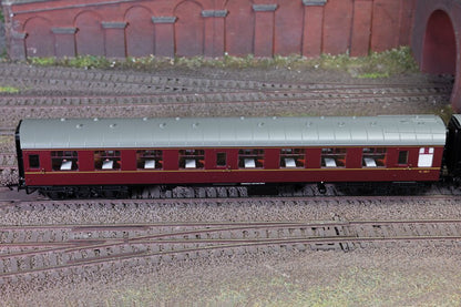 R40518 Mark 1 TSO Second Open BR Maroon W3817