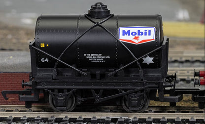 R60352 RailRoad 12T Tank Wagon Mobil
