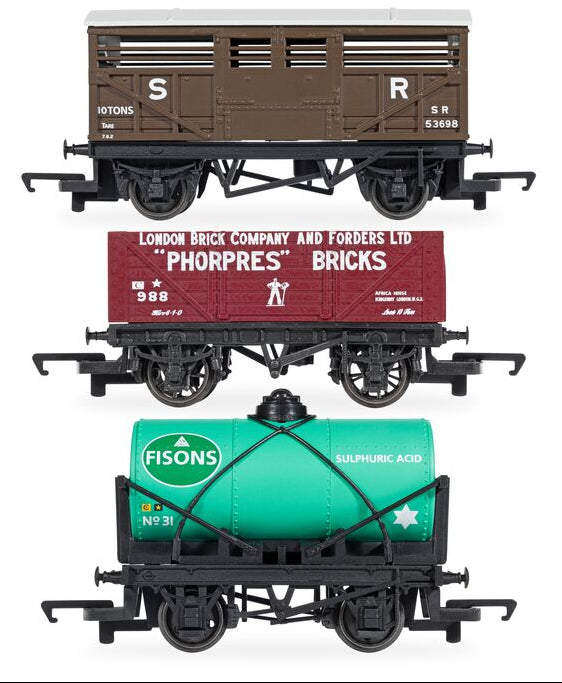 R60353 RailRoad Triple Wagon Pack - Open Wagon, Tank Wagon & Cattle Van