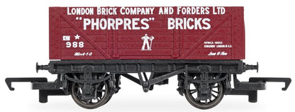 R60353 RailRoad Triple Wagon Pack - Open Wagon, Tank Wagon & Cattle Van