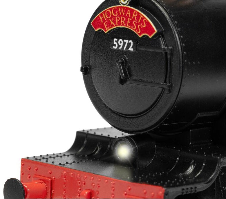 R9370SSM Playtrains Hogwarts Express Train Set with Steam