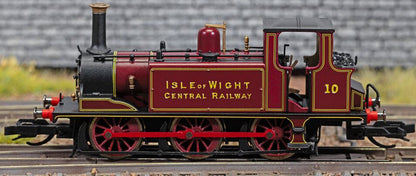 TT3065M Class A1 Terrier 0-6-0T Isle of Wight Central Railway '10' Steam Locomotive