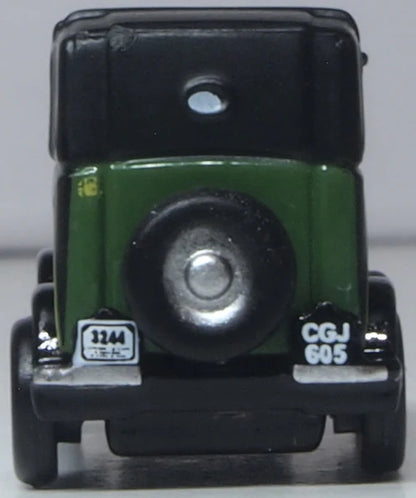 NAT005 Austin Low Loader Taxi Green