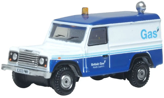 NDEF019 Land Rover Defender LWB British Gas