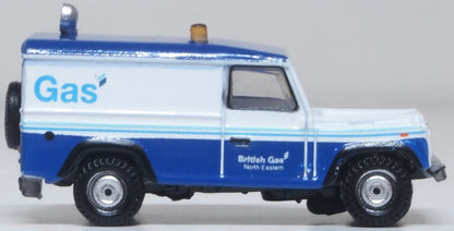 NDEF019 Land Rover Defender LWB British Gas