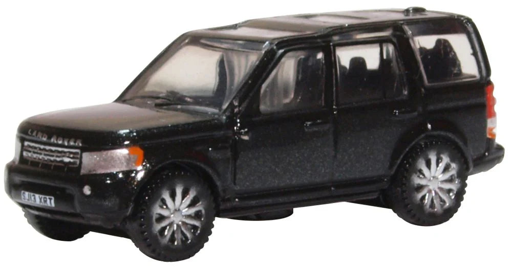 Land Rover Discovery 4 Santorini Black