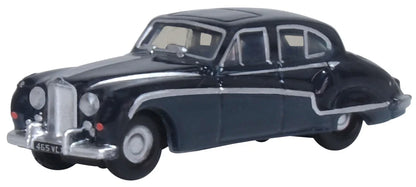 Jaguar MkVIII Indigo Blue/Cotswold Blue