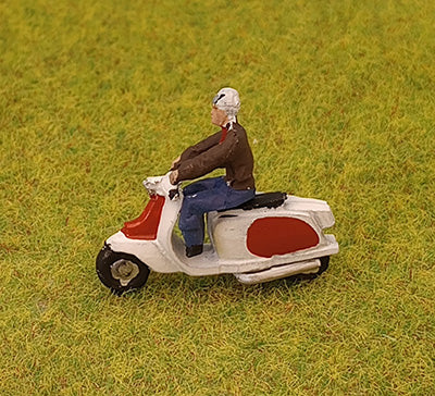 OO Gauge LAMBRETTA 2 TONE COLOUR