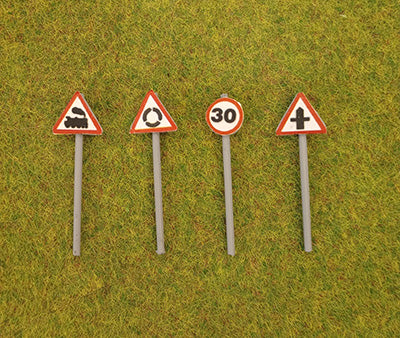 P & D Marsh PDZ20 OO Gauge ROAD SIGNS PACK 1 – Rails