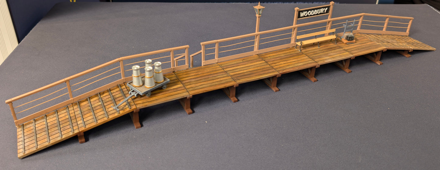 LK708 Wooden Platform Halt Model Kit