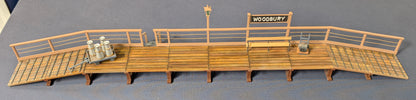 LK708 Wooden Platform Halt Model Kit