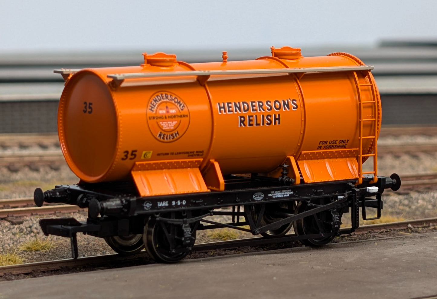 981014 Ammonium Nitrate Wagon - NSFF Henderson's Relish No.35