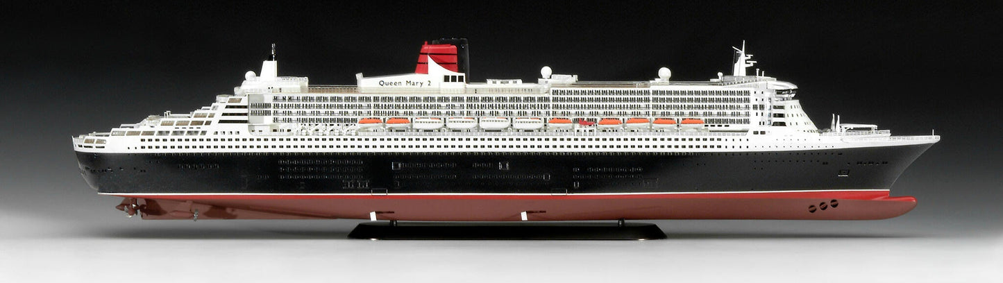 Queen Mary 2 Model Kit
