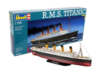 R.M.S. Titanic Model Kit