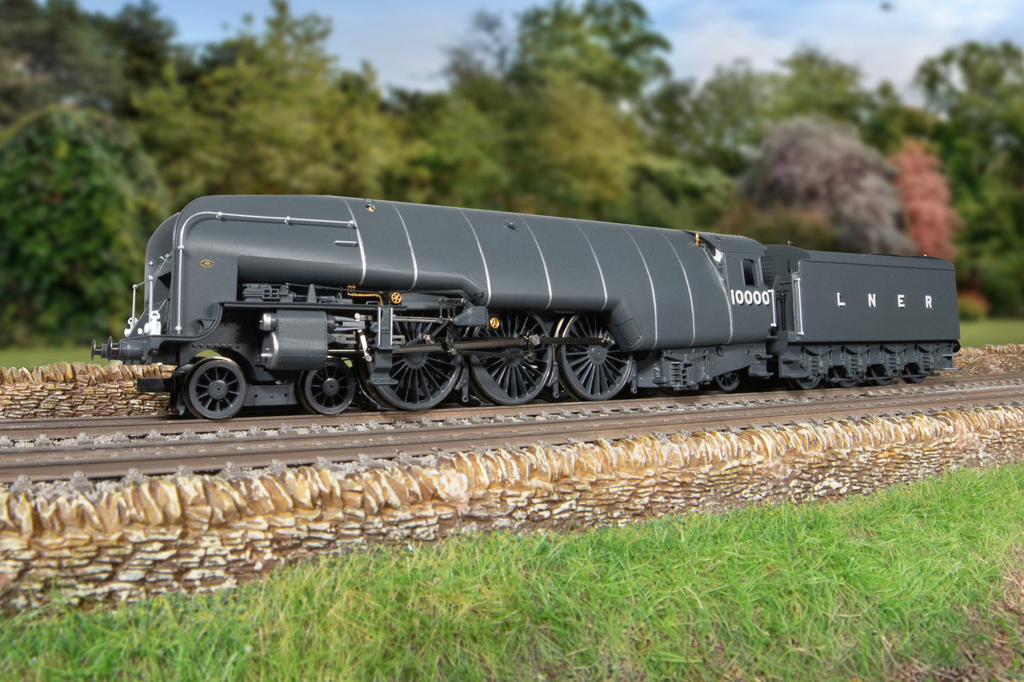 W1 Class 4-6-4 LNER 'Hush Hush' No.10000 (with Steam Generator) Steam Locomotive - DCC Sound & Smoke