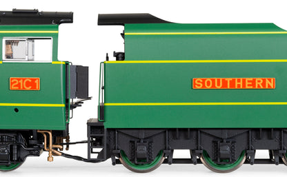 SR Merchant Navy Class 4-6-2 21C1 Channel Packet Steam Locomotive - DCC Sound & Steam Generator Fitted