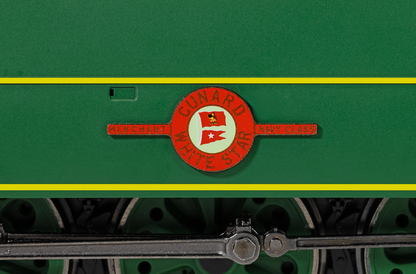 R30560SS SR Merchant Navy Class Cunard White Star Line 21C4 Steam Locomotive - DCC Sound & Steam Generator