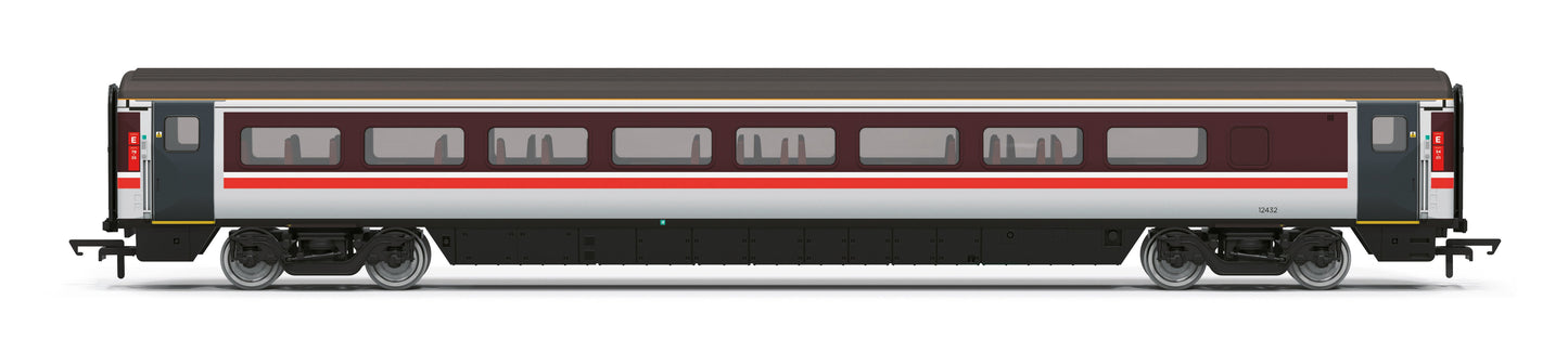 R40499B Mk4 TS Trailer Standard LNER 12432 (Coach E)
