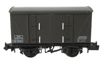 Set of 3 BR 12T Vanwide Ventilated Vans, BR Departmental Olive Green VQV