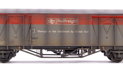 Custom Weathered 20T VIX Ferry Van , BR Railfreight Red/Grey B786974