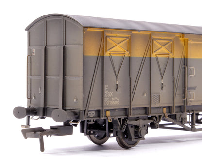 Custom Weathered 20T VIX Ferry Van , Civil Engineers Yellow/Grey DB786980