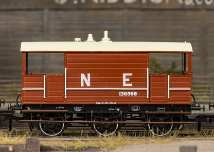 975006 GCR 15T 6w Brake - LNER Bauxite pre-1936 No.136988