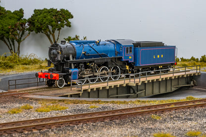 USATC S160 2-8-0 Major General Carl R Gray Jr LMR Blue No.700 Steam Locomotive