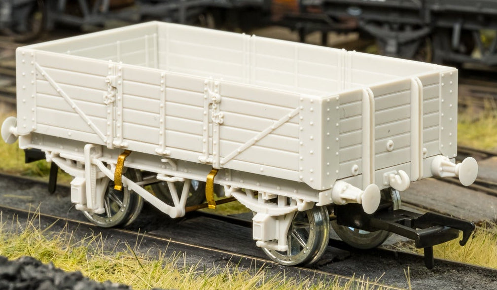 824016 SER/SECR 5-plank 10 ton open wagon - SECR Maunsell Dark Grey No. 8663