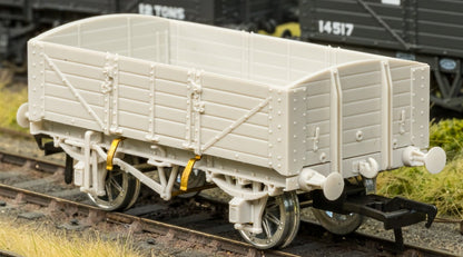 824013 SER/SECR 5-plank 10 ton open wagon - SECR Maunsell Dark Grey No. 8875