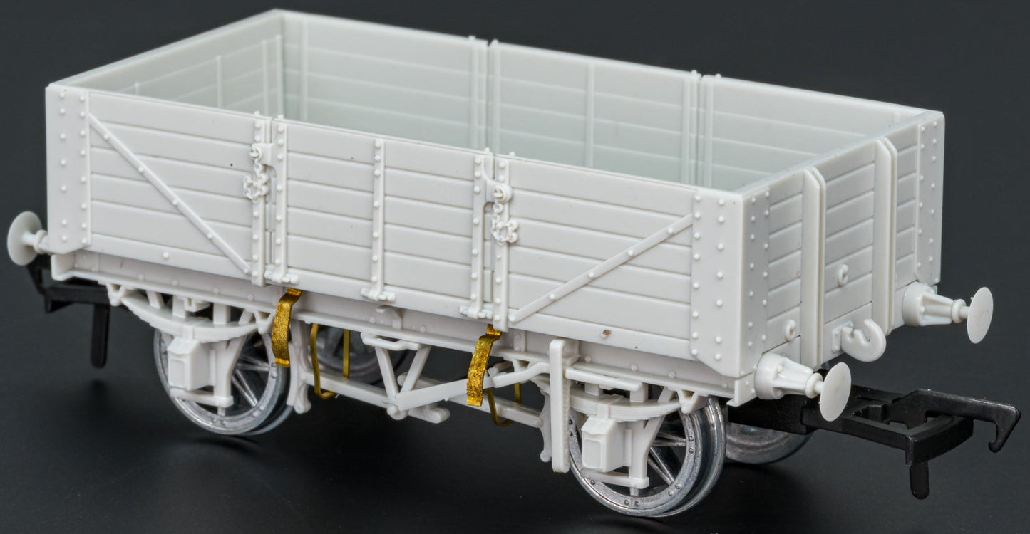 824016 SER/SECR 5-plank 10 ton open wagon - SECR Maunsell Dark Grey No. 8663