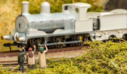 818001 The Railway Children Train Pack