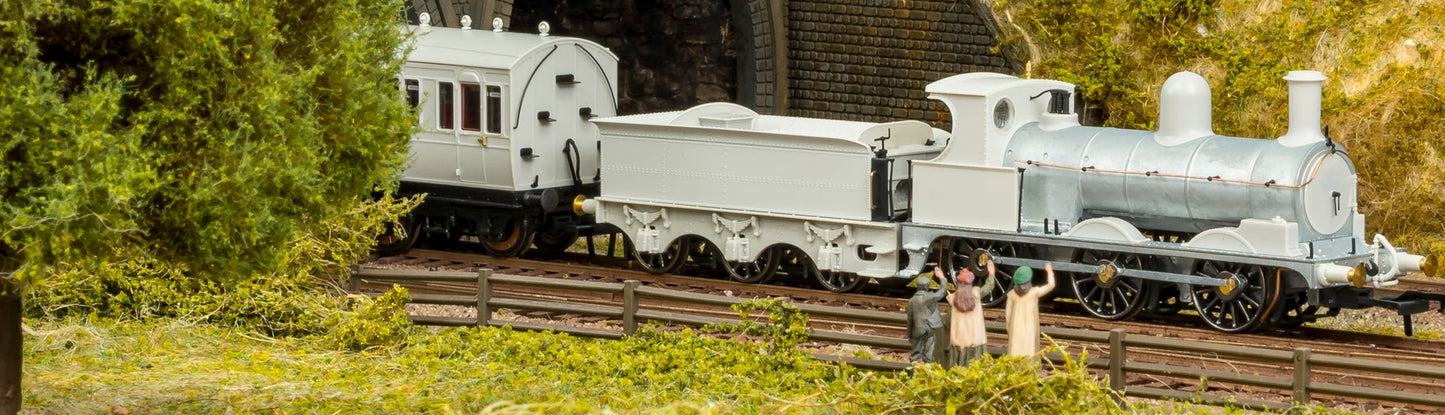 818001 The Railway Children Train Pack