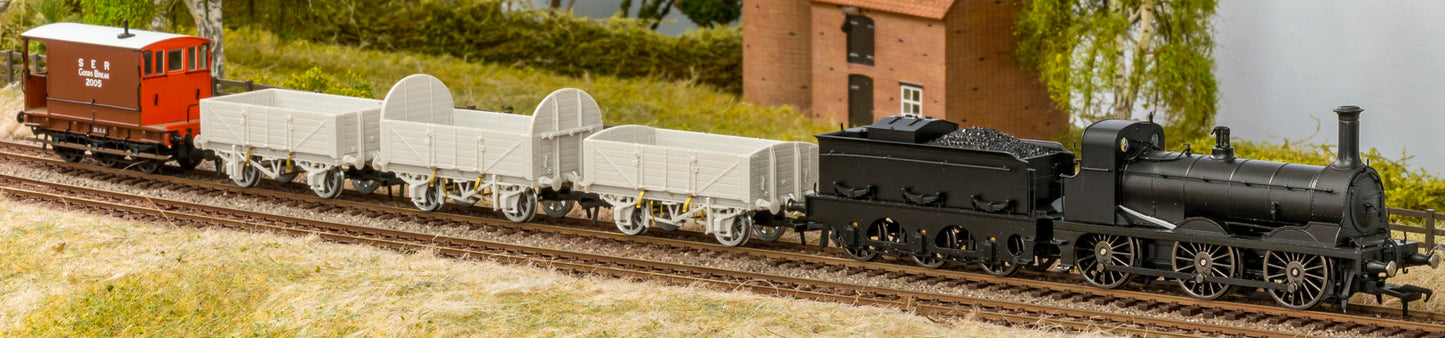 825007 SER O Class 0-6-0 No.142 SECR Grey Steam Locomotive