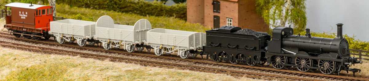825504 SER O Class 0-6-0 No.1 SECR Wainwright Green Steam Locomotive - DCC Sound