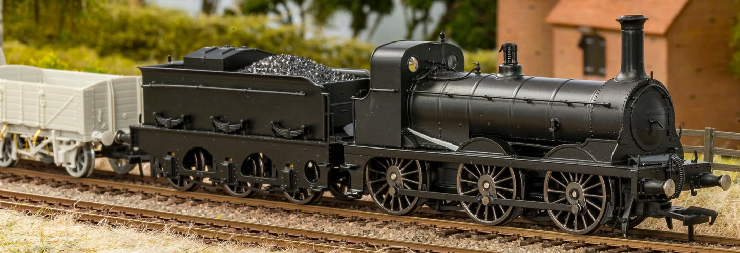 825008 SER O Class 0-6-0 No.A8 SR Lined Black (Egyptian Lettering) Steam Locomotive