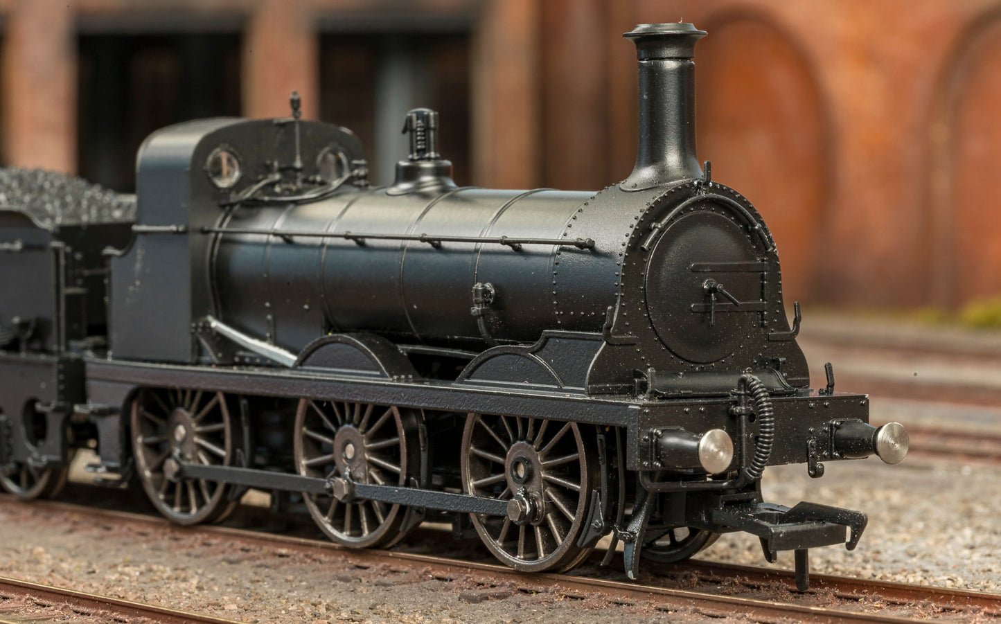 825507 SER O Class 0-6-0 No.142 SECR Grey Steam Locomotive - DCC Sound