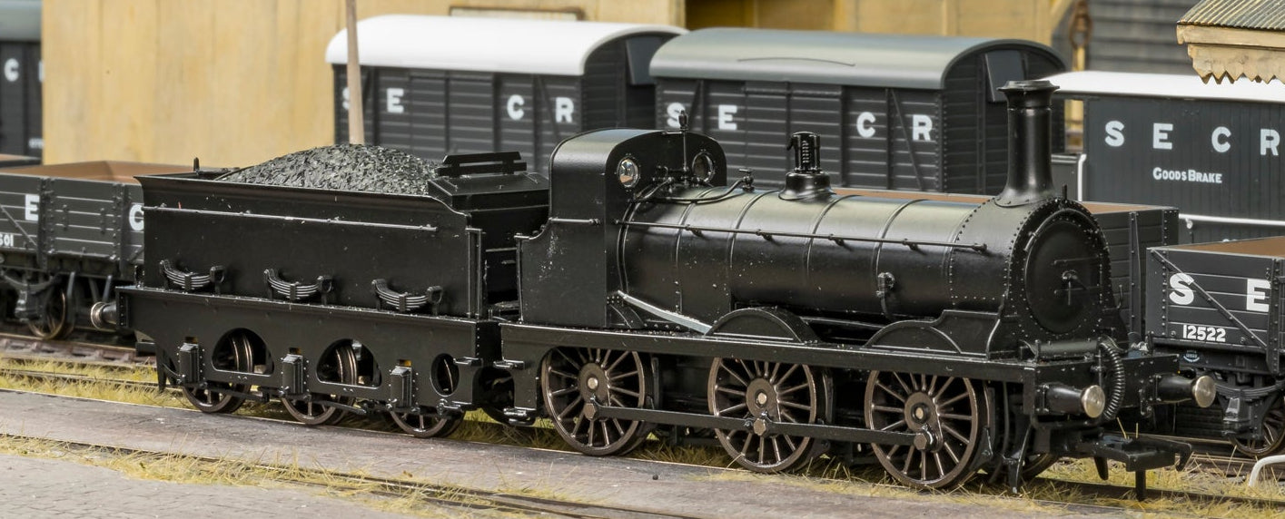 825002 SER O Class 0-6-0 No.378 SER Lined Black (Red Lining) Steam Locomotive
