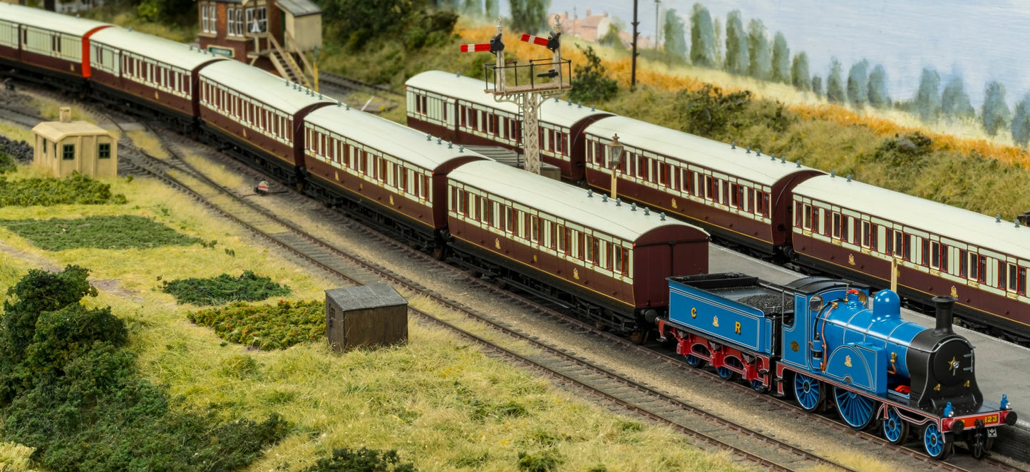 978109 ‘Evolution’ 48’ Caledonian Railway Purple Madder and White Third No.1074