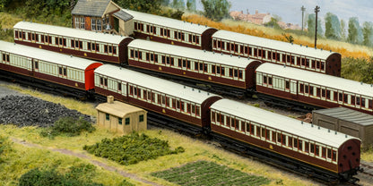 978110 ‘Evolution’ 48’ Caledonian Railway Purple Madder and White Composite No.129