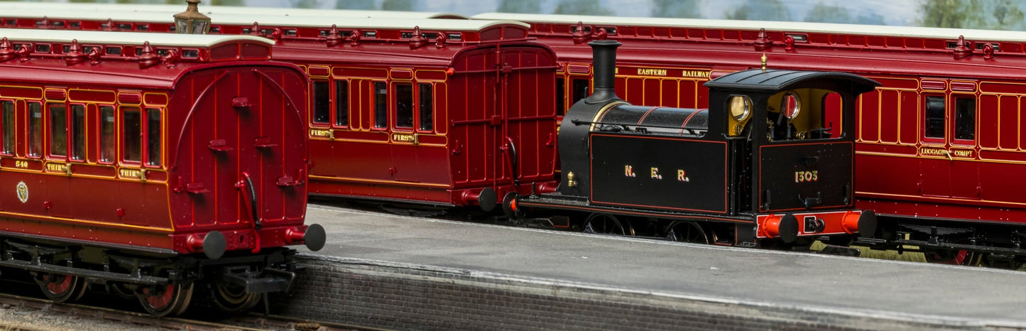 978151 ‘Evolution’ 48’ North Eastern Railway Crimson Lake Third No.540