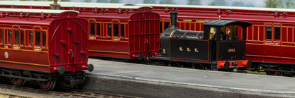 978153 ‘Evolution’ 48’ North Eastern Railway Crimson Lake First No.604