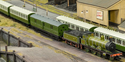 978117 ‘Evolution’ 48’ Highland Railway Green and White First No.6