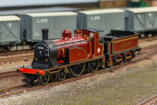 Caledonian Railway Single 4-2-2 LMS Lined Red No.14010 Steam Locomotive - DCC Sound