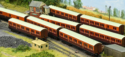 978141 ‘Evolution’ 48’ Lancashire and Yorkshire Railway Brown & Umber First No.67
