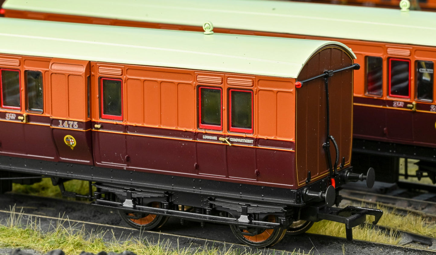 978138 ‘Evolution’ 48’ Lancashire and Yorkshire Railway Brown & Umber Brake third No.1475