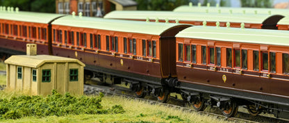 978142 ‘Evolution’ 48’ Lancashire and Yorkshire Railway Brown & Umber Full brake No.12
