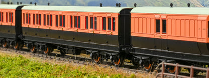 978101 ‘Evolution’ 48’ London and South Western Railway Salmon and Brown No.1225, 237 & 736 Triple Pack