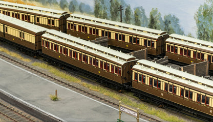 978136 ‘Evolution’ 48’ Great Western Railway Chocolate and Cream (Early Monogram) Full brake No.18