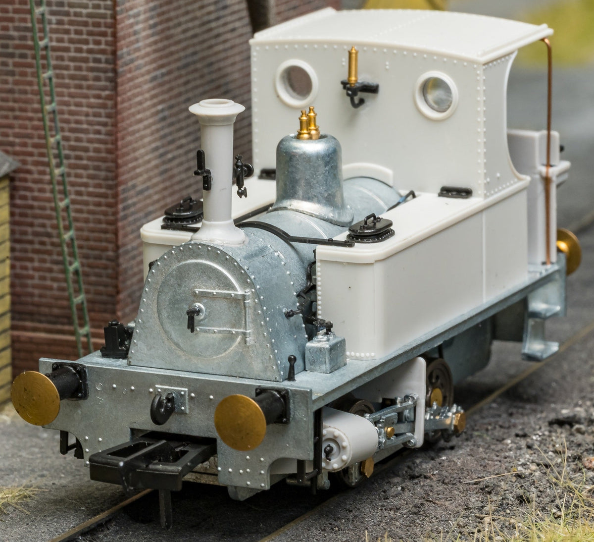 816003 Peckett 0-4-0T No.1631 No.12 'Marcia' K&ESR Apple Green Steam Locomotive